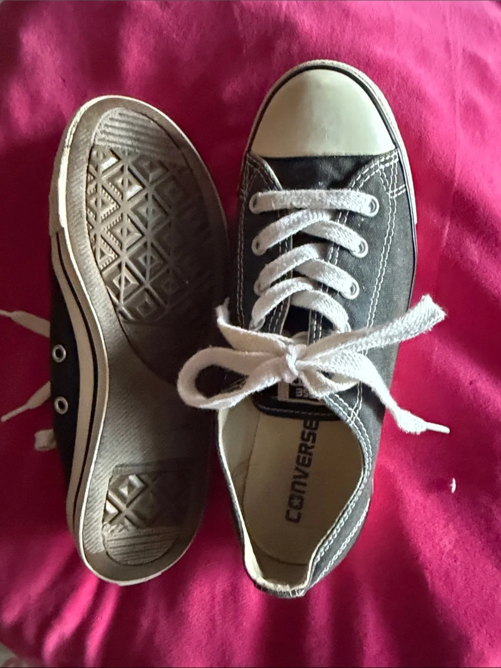 Converse classic low